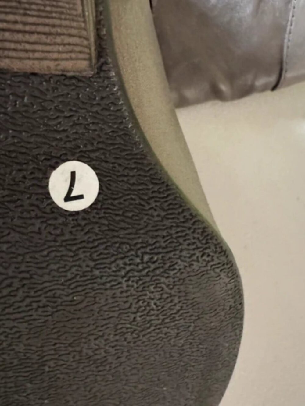 Steve Madden - Picture 3 of 3